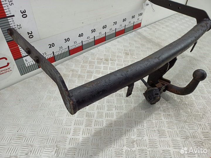 Фаркоп для Volkswagen Sharan 1