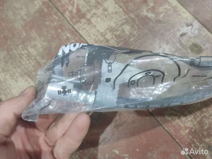 Тормозной шланг Ford Escort