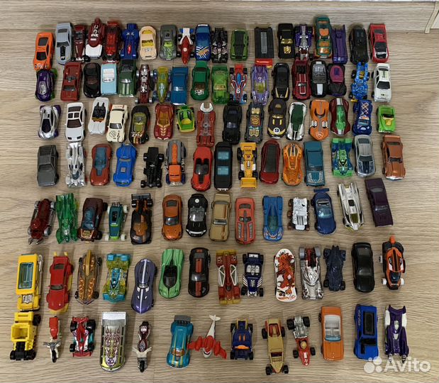Hot wheels машинки