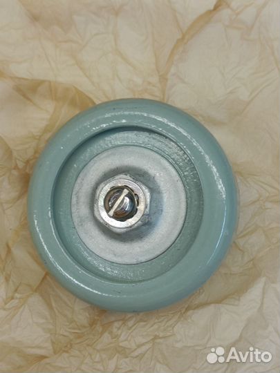 Конденсатор К15У-1