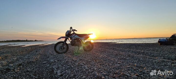 Regulmoto seven medalist 150e