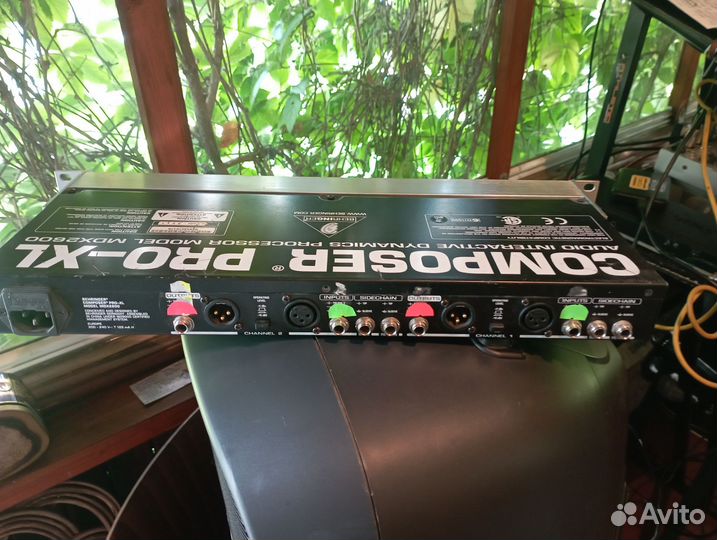 Компрессор behringer mdx 2600