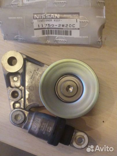 Натяжитель приводного ремня