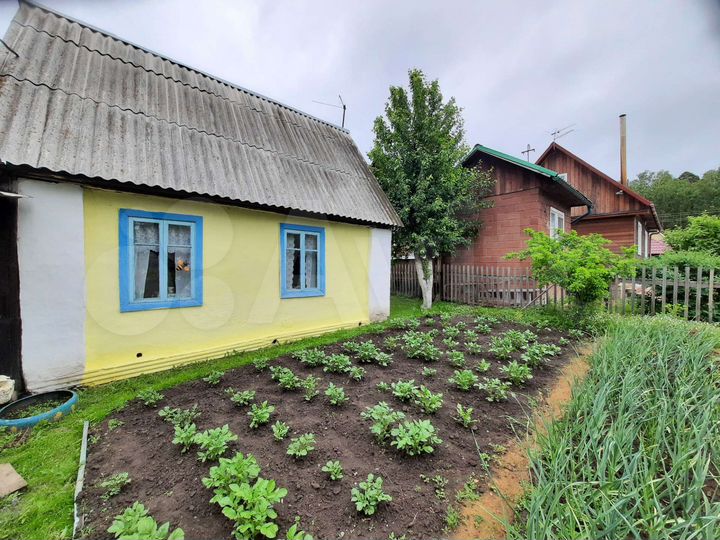 Дом 30 м² на участке 5,7 сот.