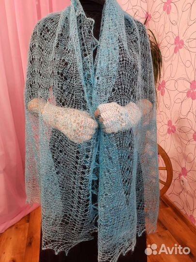 Палантин пуховый