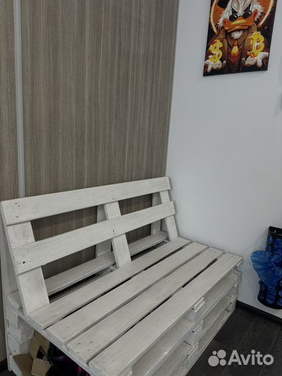 Диван из поддонов