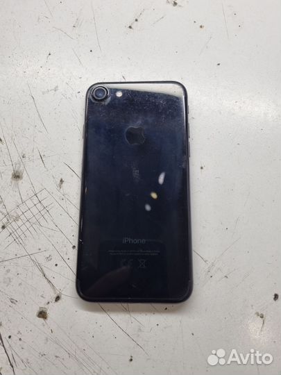 iPhone 7, 32 ГБ
