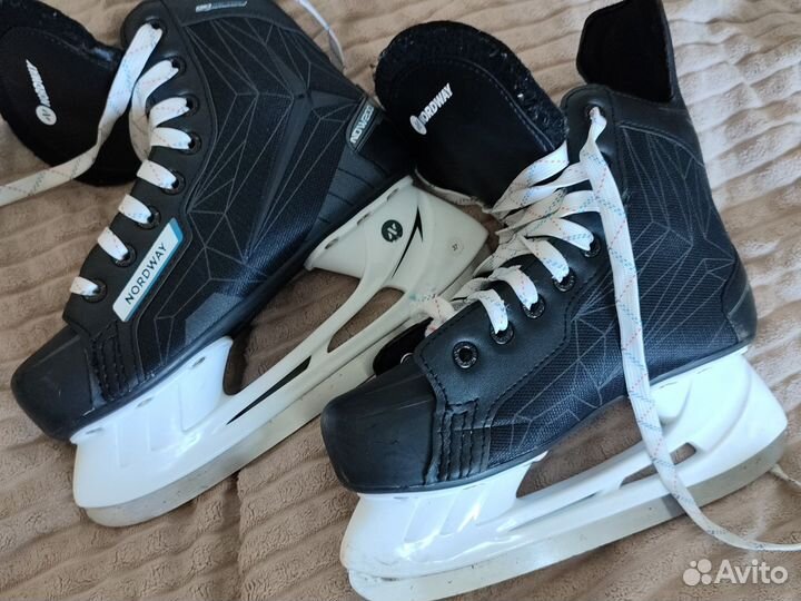 Коньки хоккейные 37 размер