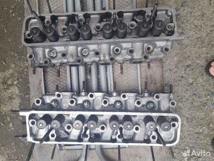 Продаю головки газ 66 под 92 бензин