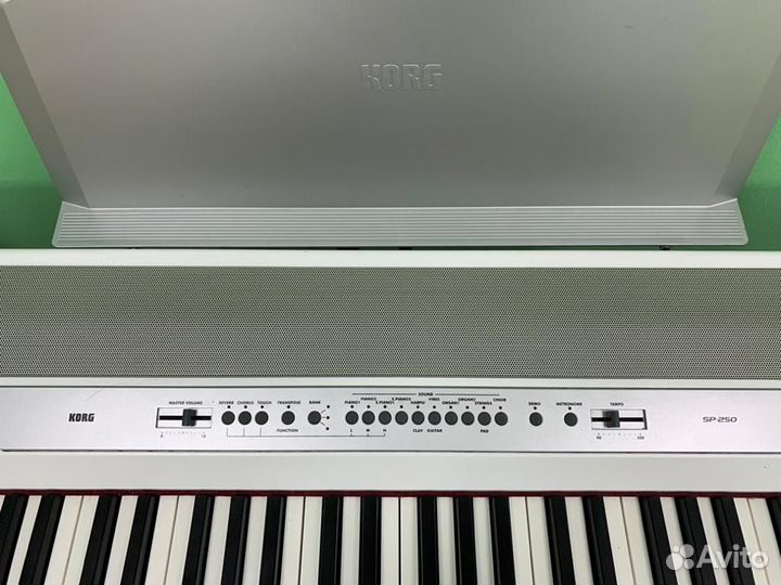 Korg sp store 250 piano