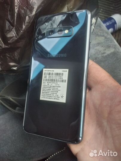 Samsung Galaxy S10e, 6/128 ГБ