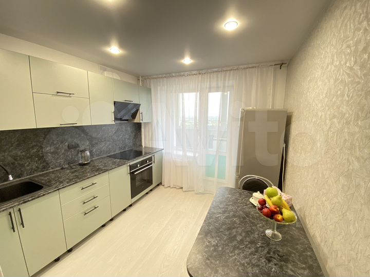 2-к. квартира, 60 м², 6/10 эт.