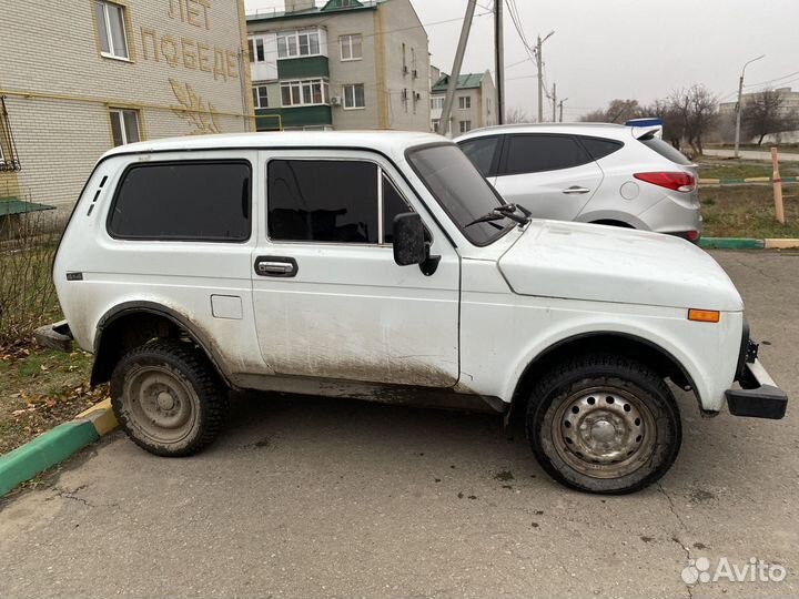 LADA 4x4 (Нива) 1.7 МТ, 1996, 120 000 км