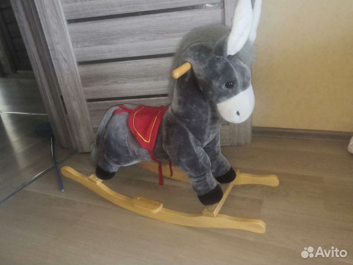 Стульчик для купания, возжи, качалка, кенгуру