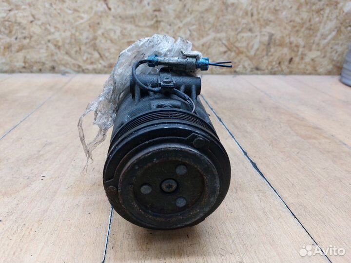 Компрессор кондиционера Opel Meriva A Z14XEP 2008