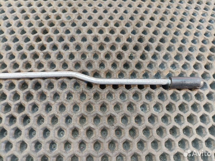 Тяга замка двери левая Volvo FH