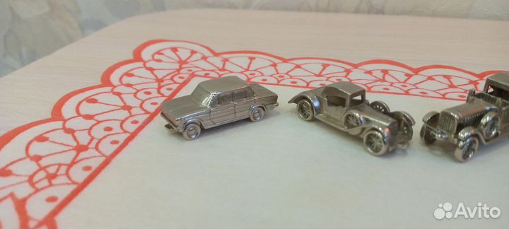 Брелки моделей ретро машин эпохи СССР