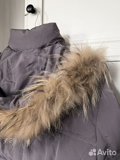 Пуховик женский в хорошем состоянии с поясом