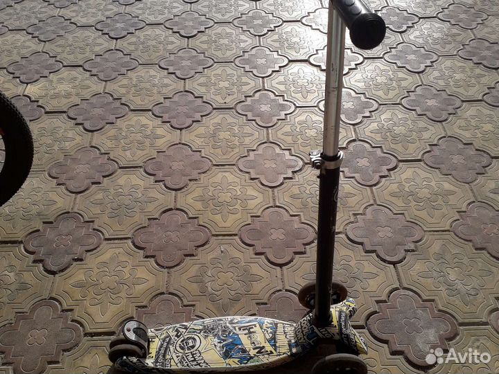 Самокат детский четырехколесный