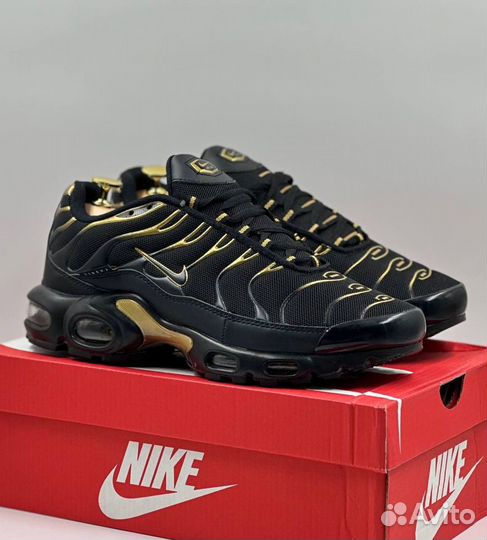 Кроссовки Nike Air Max Plus