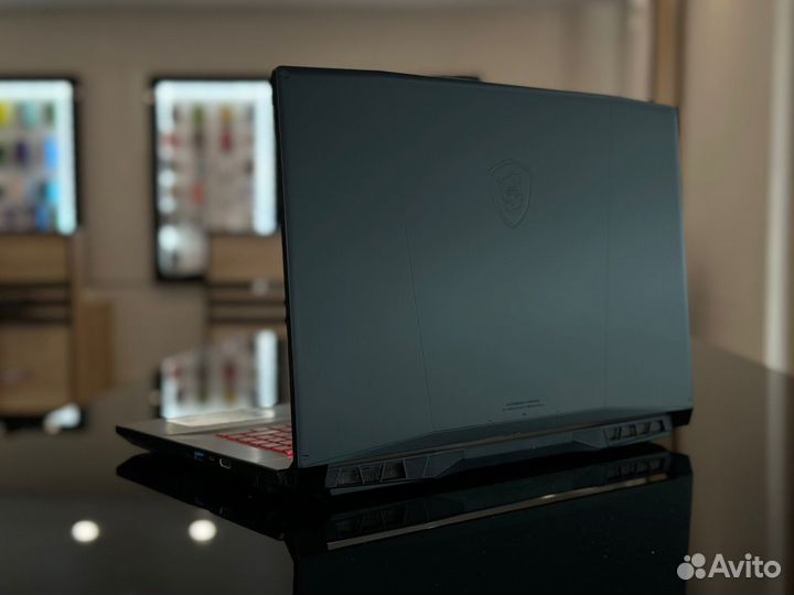 Игровой ноутбук/17,3/i5-12/DDR5-16Gb/RTX 2050