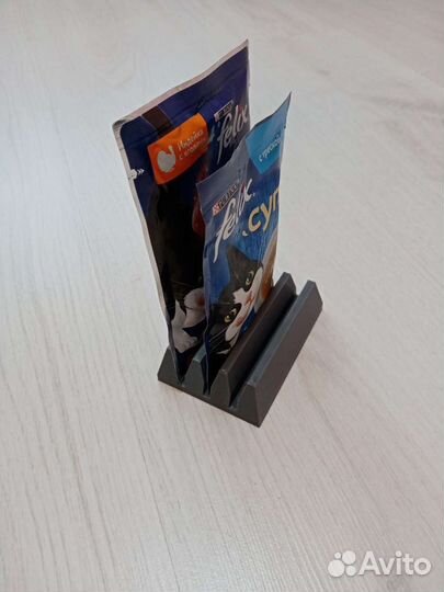 Подставка для пакетиков с кормом