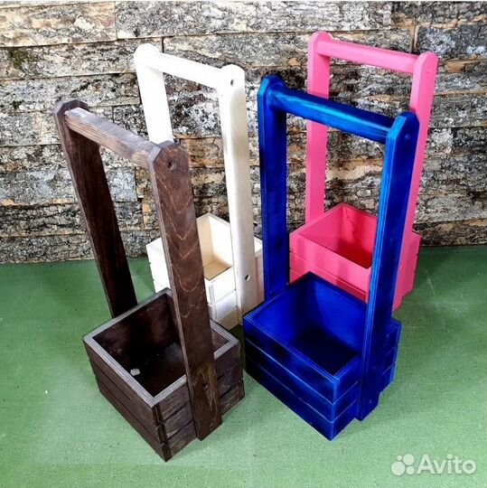 Деревянная корзинка для цветов и подарков