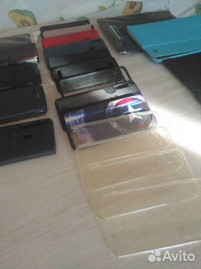 Чехлы на телефоны