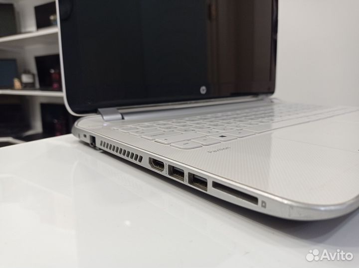 Ноутбук hp A10 Radeon 8670M