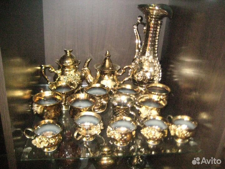 Большой фарфоровый чайный набор