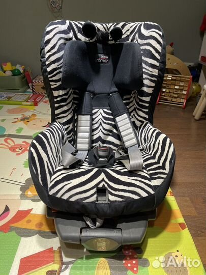 Автокресло Britax Roemer King Plus SMART zebra