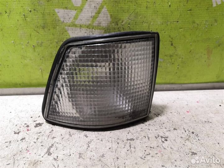 Указатель поворота правый бмв Е32