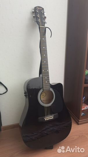 Электроакустическая гитара fender