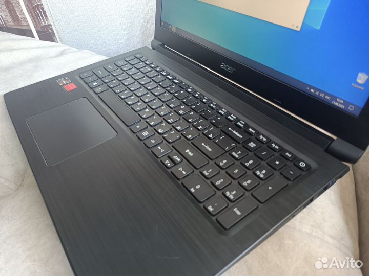 Ноутбук Acer 15.6/8 GB RAM/512 SSD/Ryzen 5 2500U