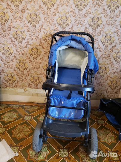 Прогулочная коляска