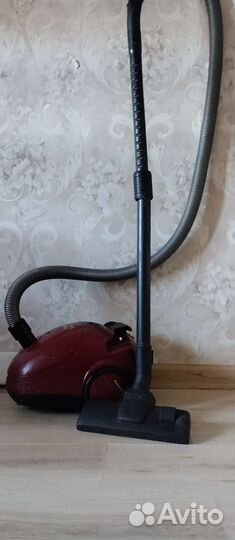 Пылесос elenberg