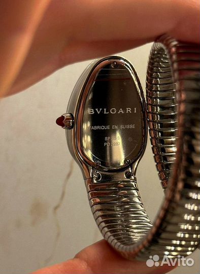 Роскошные часы Bvlgari Serpenti Tubogas для истинных ценителей