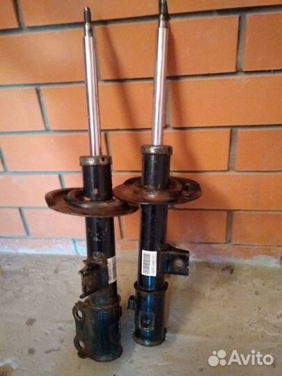 Стойки для Sportege 3, Hyunday ix35