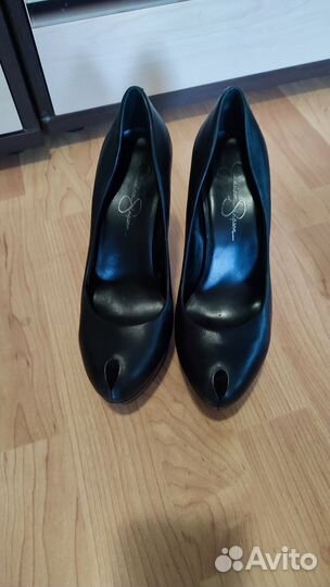 Лабутены туфли женские