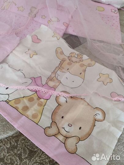 Комплект в кроватку для новорожденных