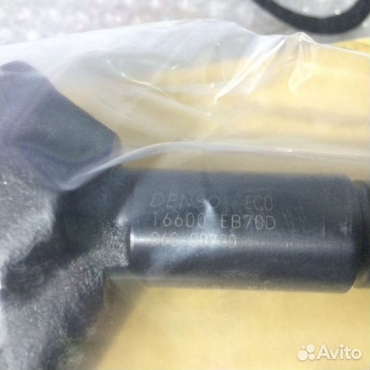 Форсунка для Nissan Navara YD25 16600EB70D Новая