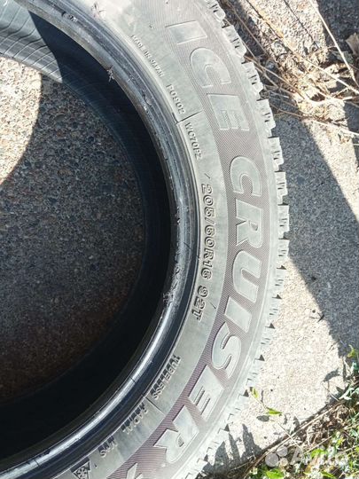 Bridgestone Ice Cruiser 7000 205/60 R16