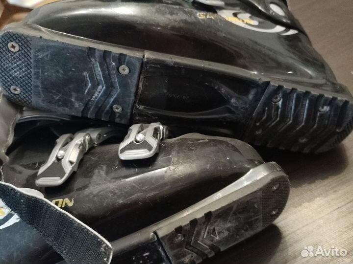 Горнолыжные ботинки salomon 28