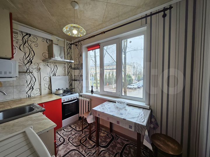2-к. квартира, 41,8 м², 2/5 эт.