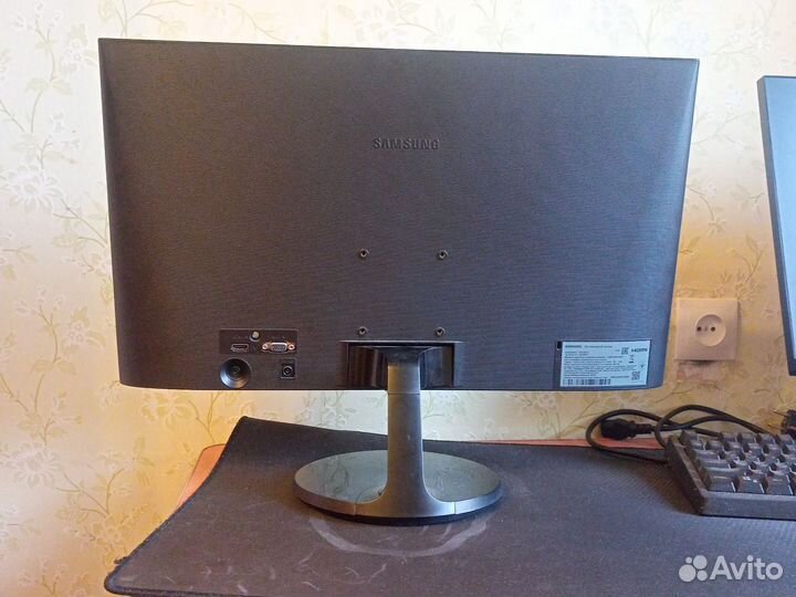 Монитор Samsung S24F354FHI 24 дюйма