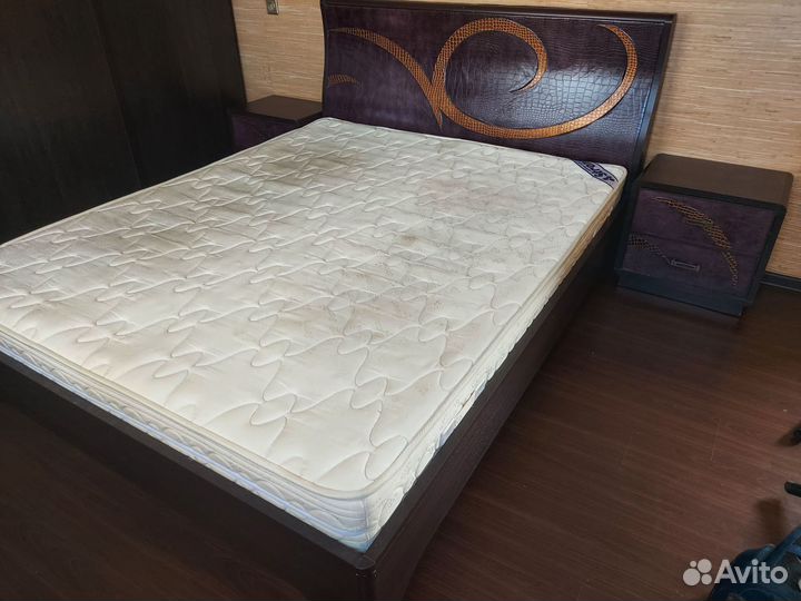 Мебель для спальни бу
