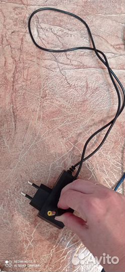 Кабели, зарядники