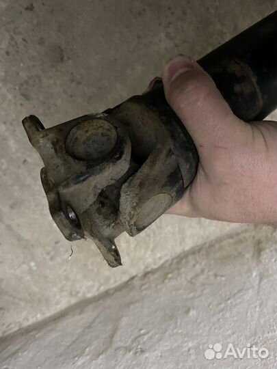 Карданный вал BMW E90 2,5/3.0