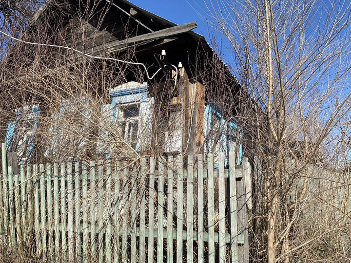 Дом 47 м² на участке 10,7 га