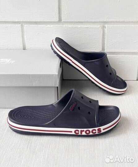 Новые мужские сланцы Crocs